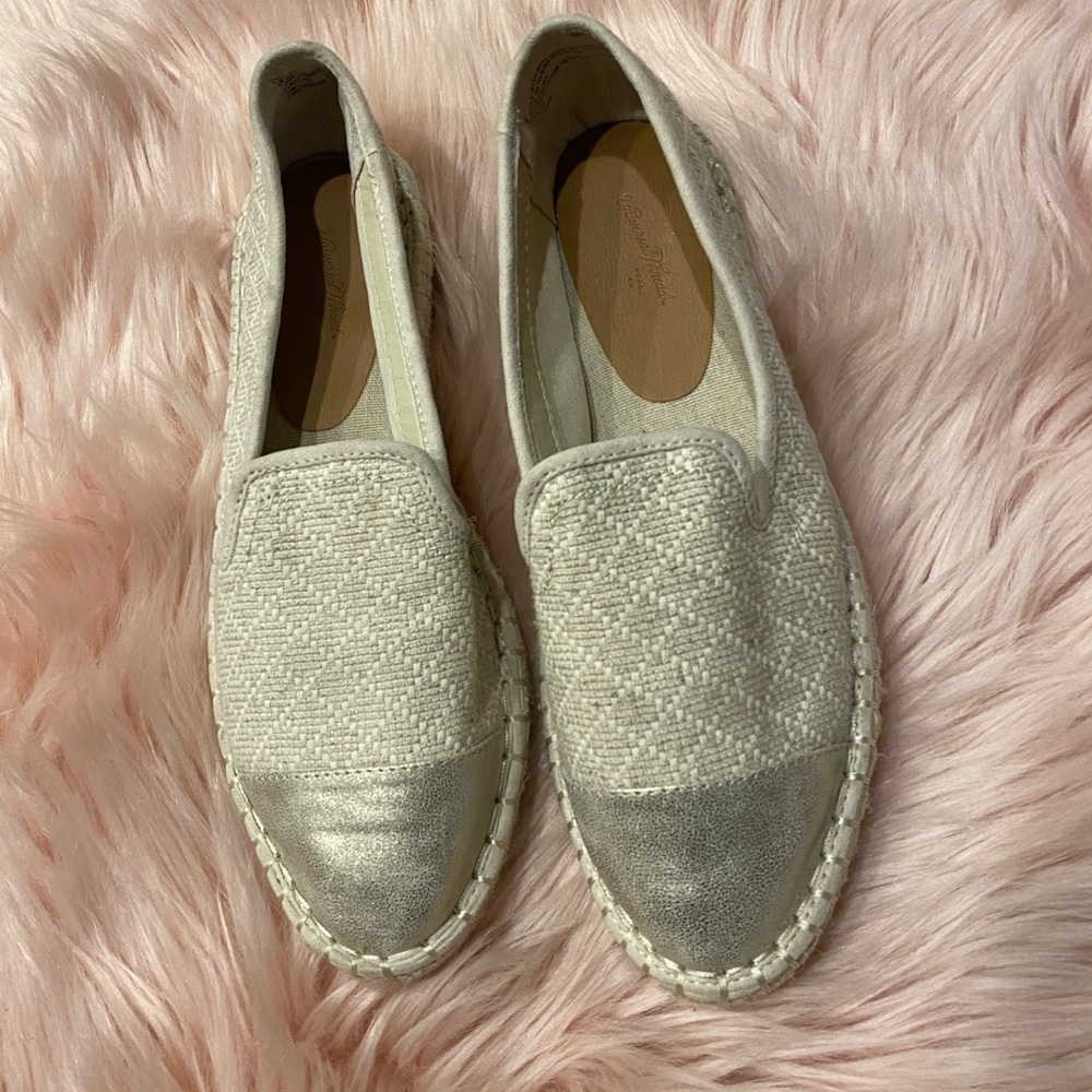 Universal Thread Carly Espadrilles - Picture 3 of 6